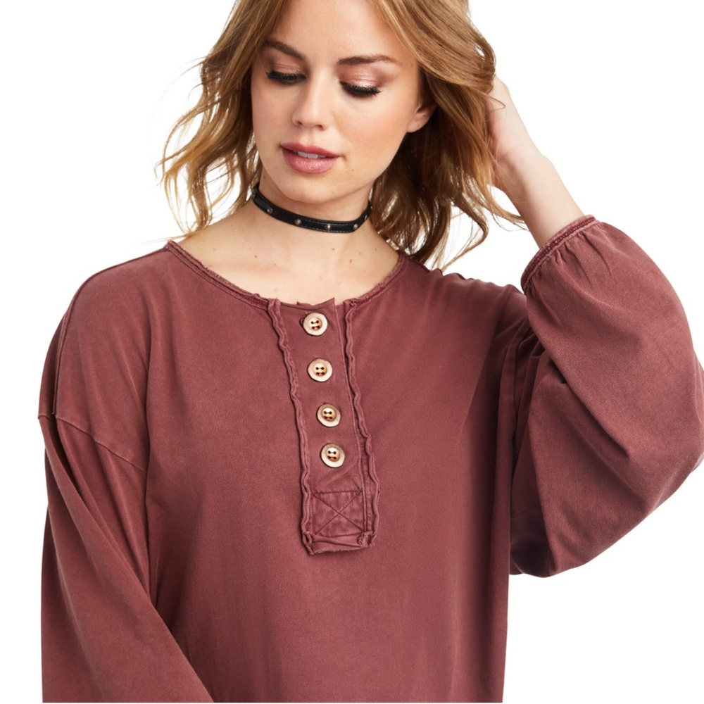 ARIAT WOMEN'S PINON HENLEY TOP - MAROON Sz S